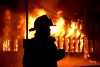 У ніч на 16 грудня у Святошинському районі столиці розпочалася пожежа, внаслідок якої загинуло щонайменше двоє людей.